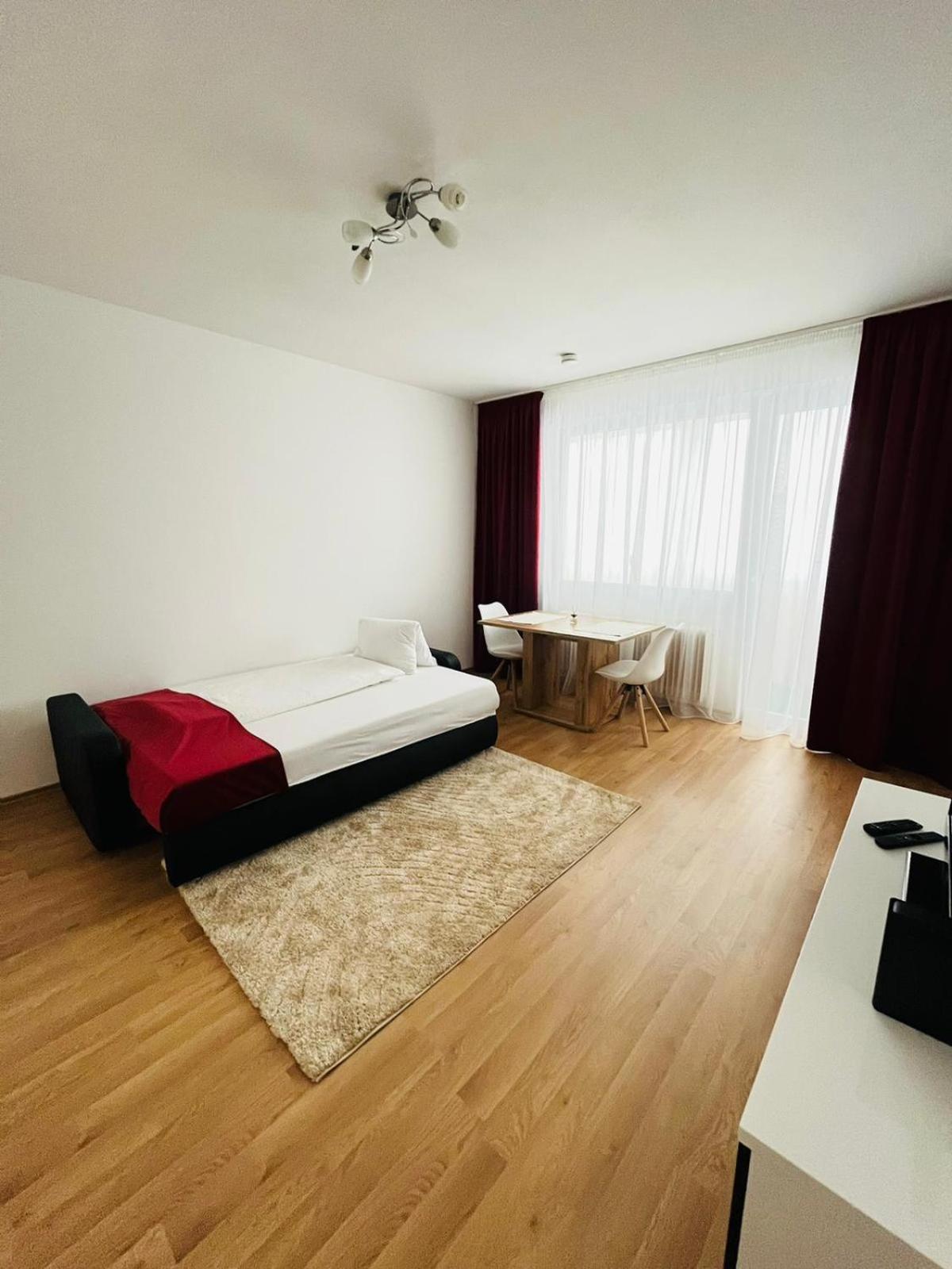 Magnifique Appartment Linz Buitenkant foto