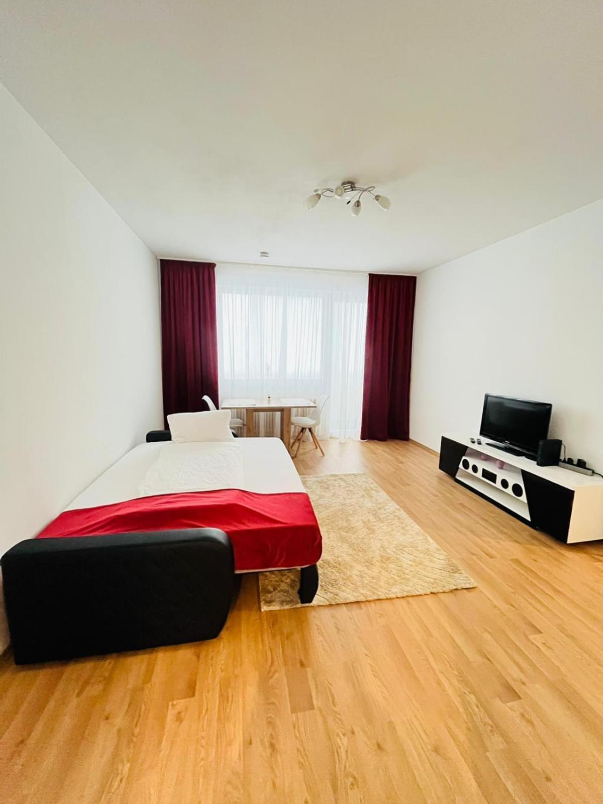 Magnifique Appartment Linz Buitenkant foto