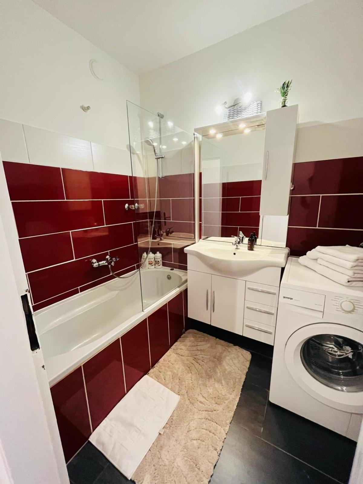Magnifique Appartment Linz Buitenkant foto