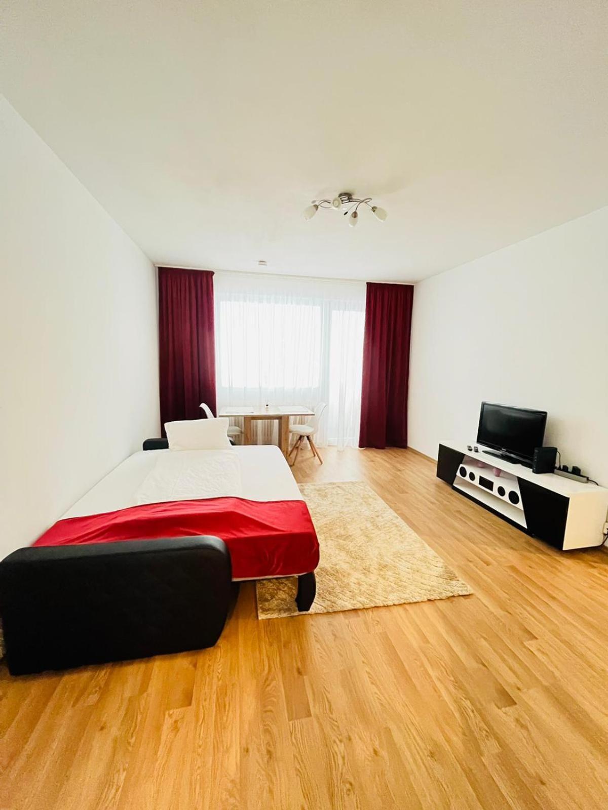 Magnifique Appartment Linz Buitenkant foto